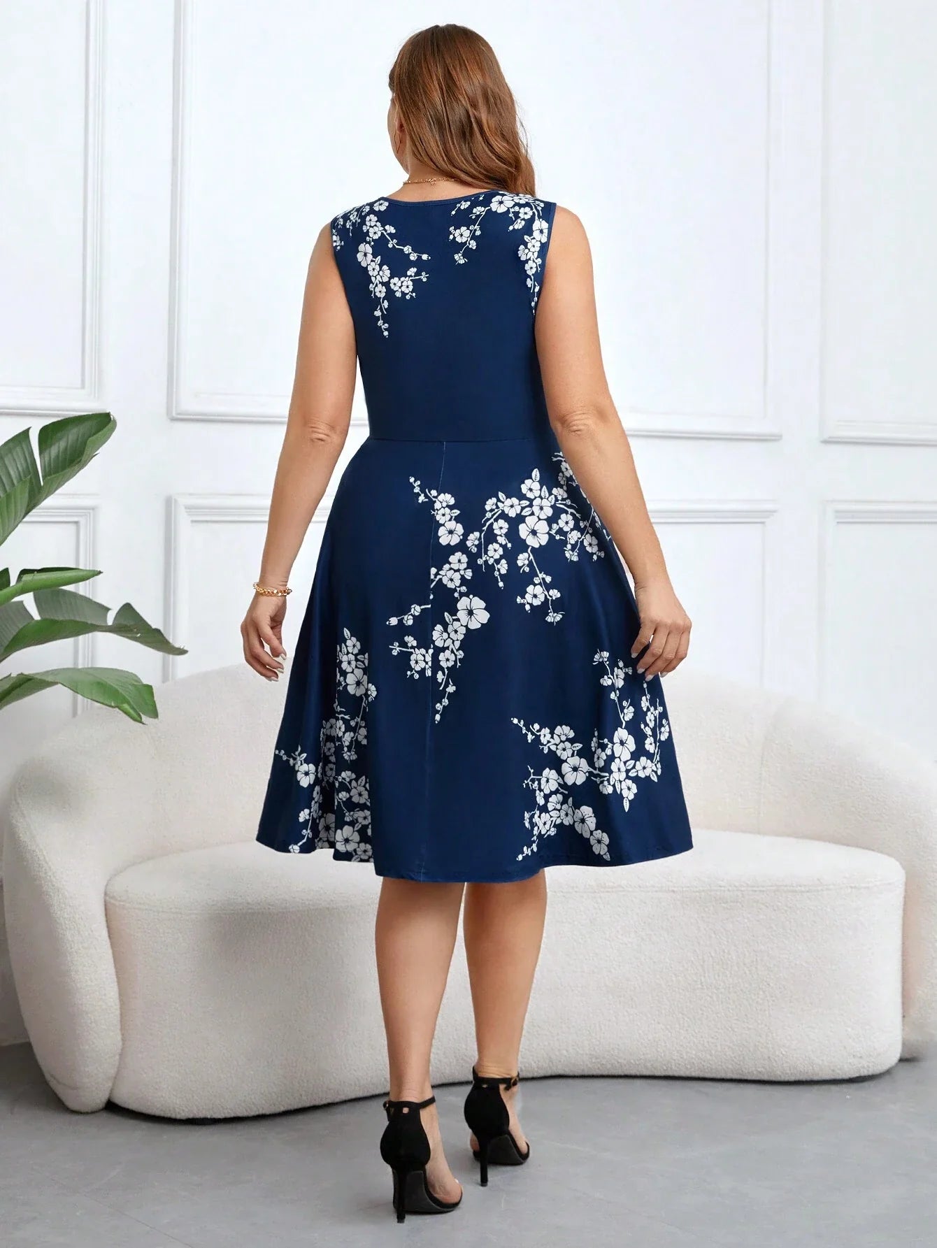 Liandra - Floral Wrap Dress