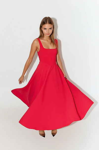 Mina | Midi Dress with Fitted Straps