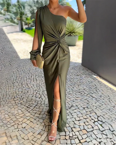 Kaelis - Elegant Slit Dress
