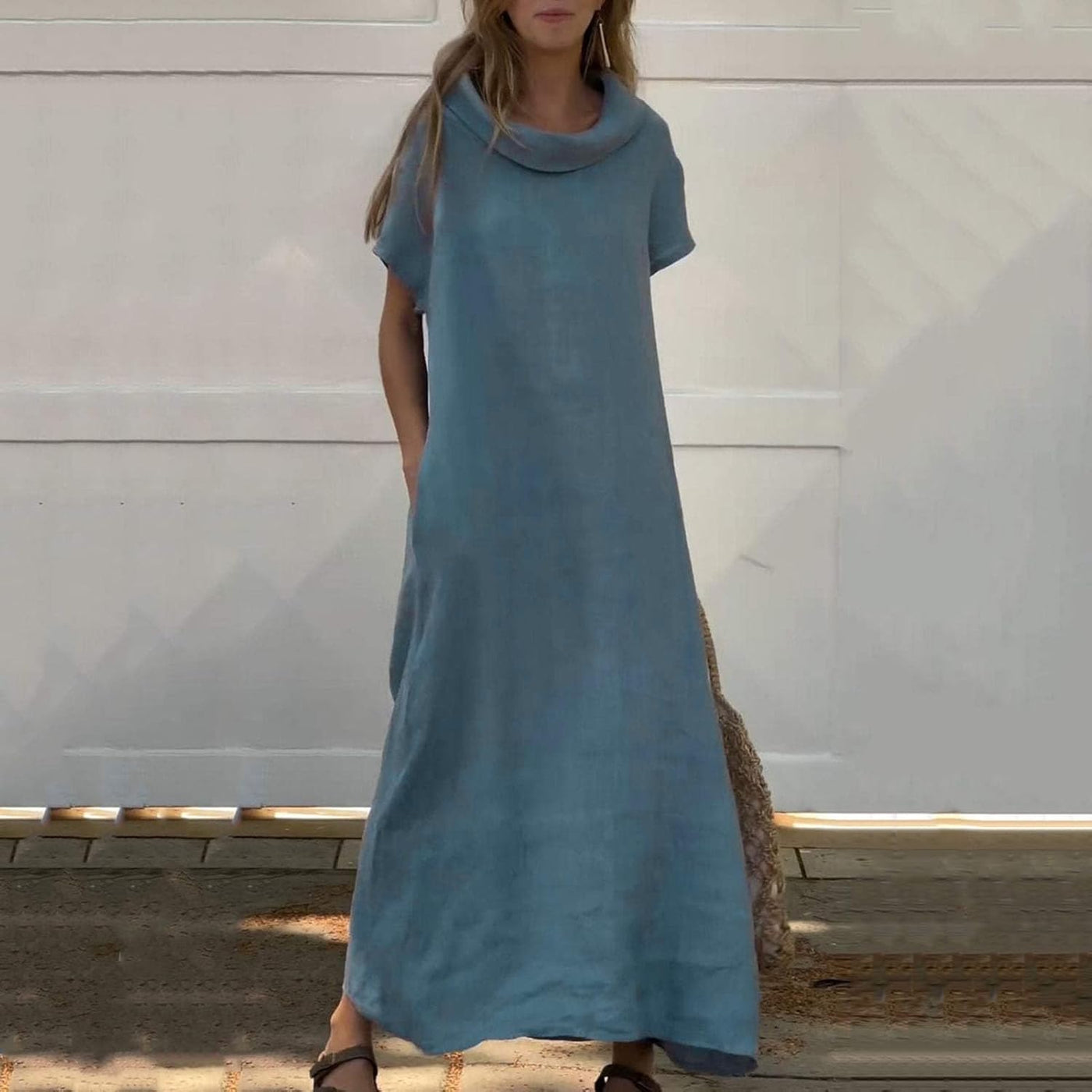 Delia - Elegant Breezy Dress