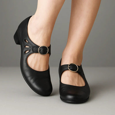 Denise - Vintage Orthopaedic Sandals