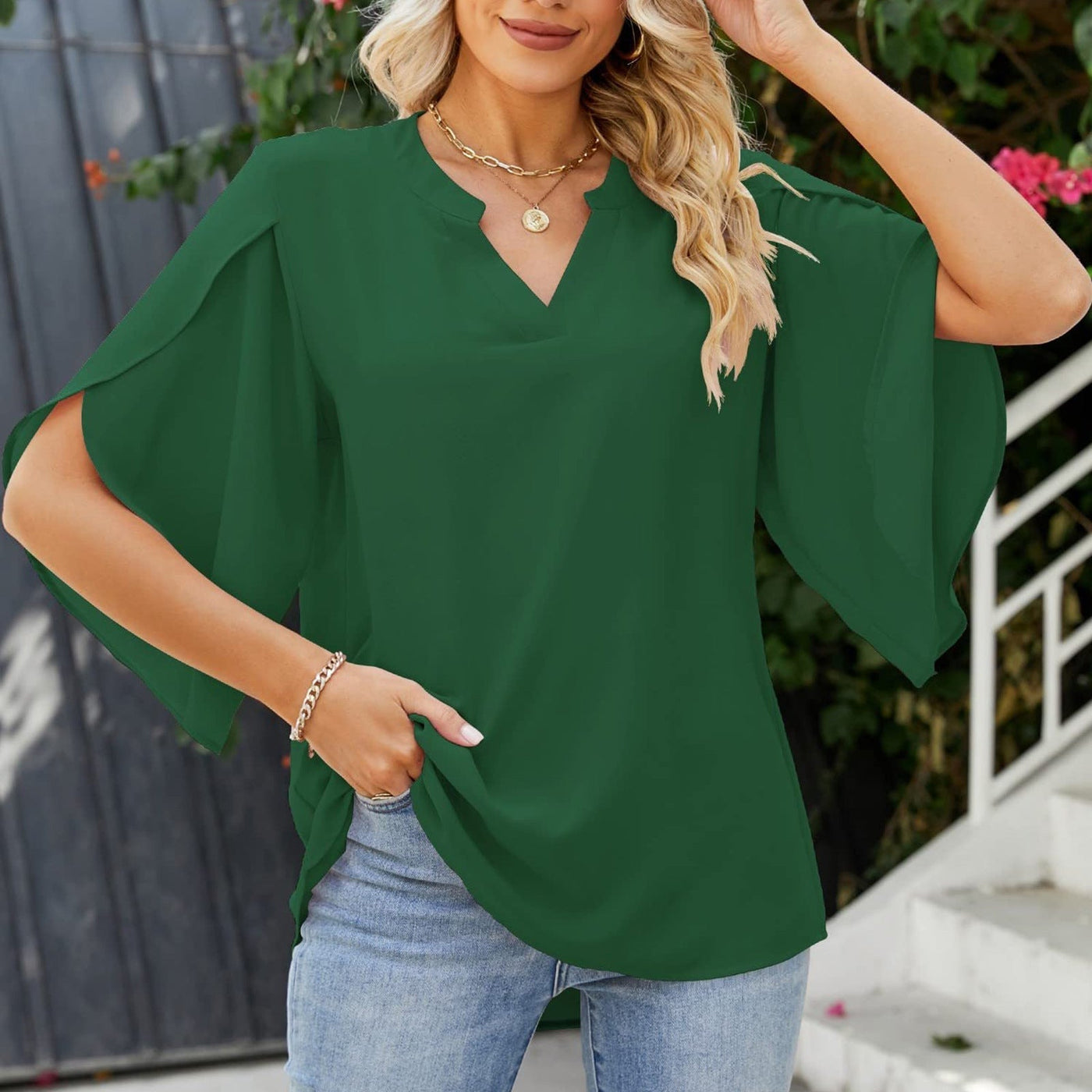 Leni | Elegant V-Neck Top