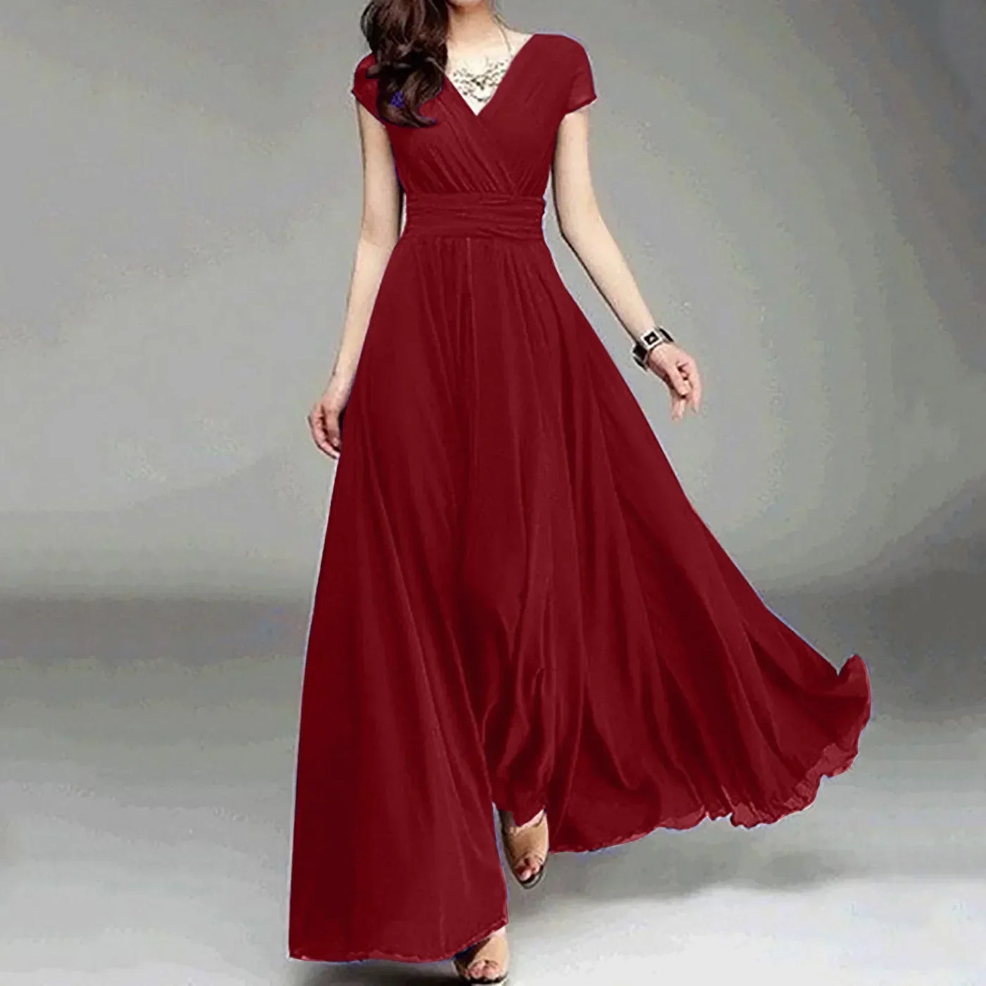 Kaye - Timeless Elegant Dress