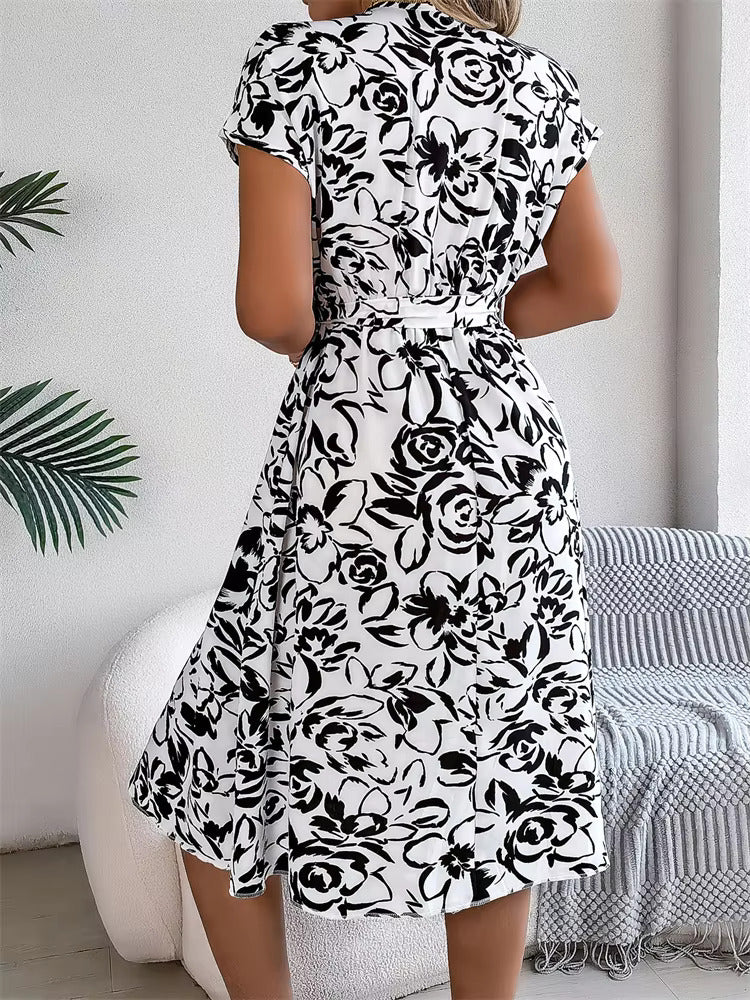 Avessa - Floral Printed Dress
