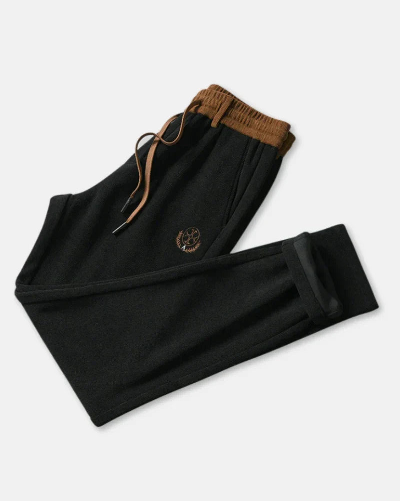 Janos - Soft Corduroy Sweatpants